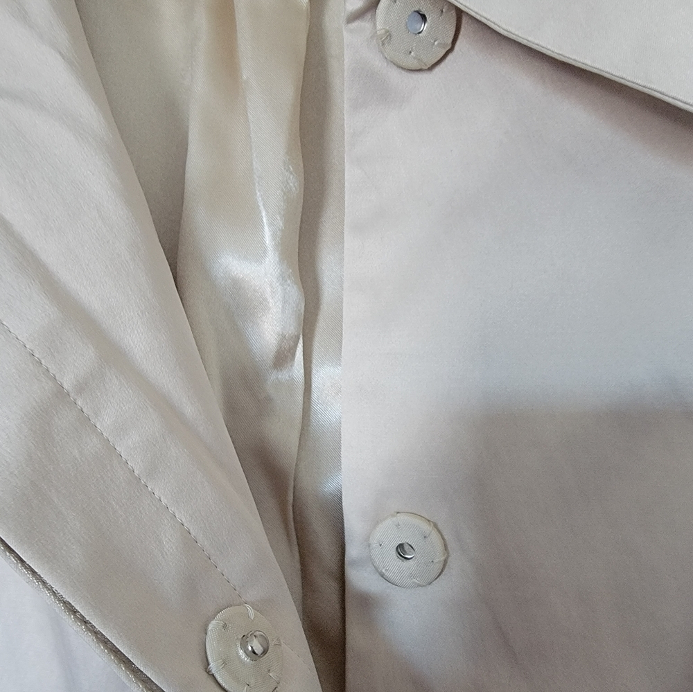 Joan Rivers coat - Picture 5 of 10